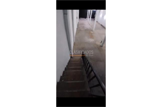 Locales y Bodegas, Alquiler, Porvenir - $4.300.000