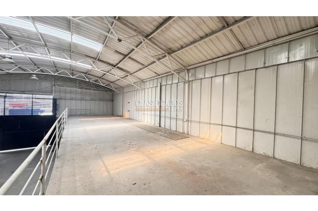 Locales y Bodegas, Alquiler, Yumbo - $6.525.000