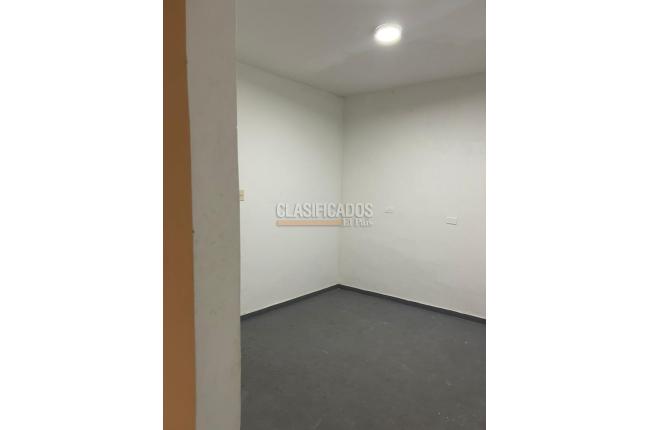 Casas, Alquiler, Granada - $6.300.000