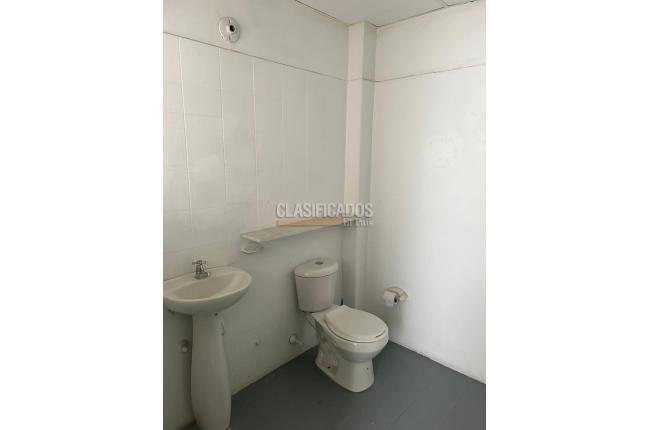 Casas, Alquiler, Granada - $6.300.000