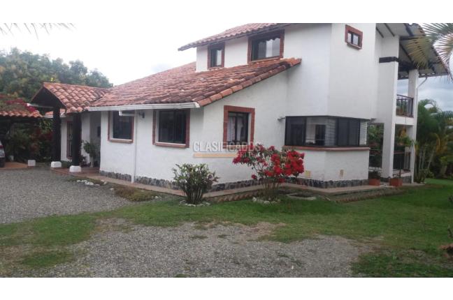 Fincas y Casas Campestres, Venta en La Tebaida