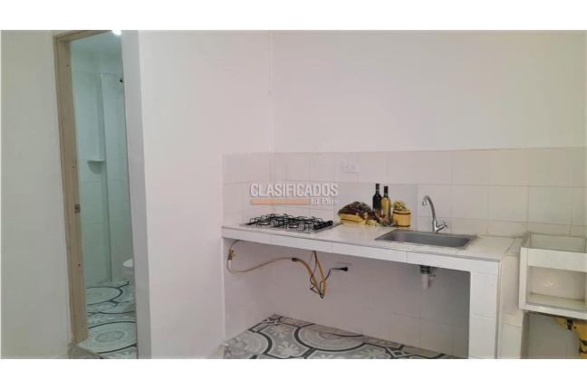 Apartaestudios, Alquiler, Alfonso López - $590.000