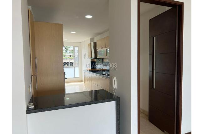 Apartamentos, Venta, Cristales - $1.200.000.000