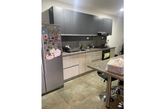 Apartamentos, Venta, Cristales - $730.000.000