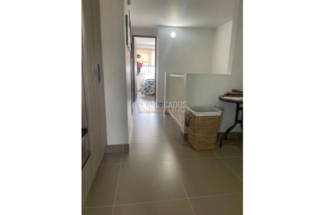 Casas, Venta en Ciudad Country