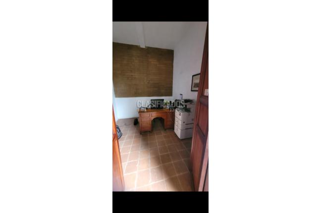 Oficinas y Consultorios, Venta, San Antonio - $1.538.000.000