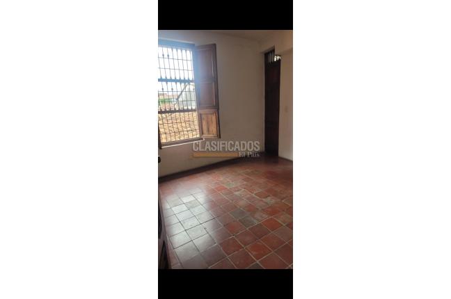 Oficinas y Consultorios, Venta, San Antonio - $945.000.000