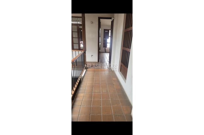 Oficinas y Consultorios, Venta, San Antonio - $972.000.000