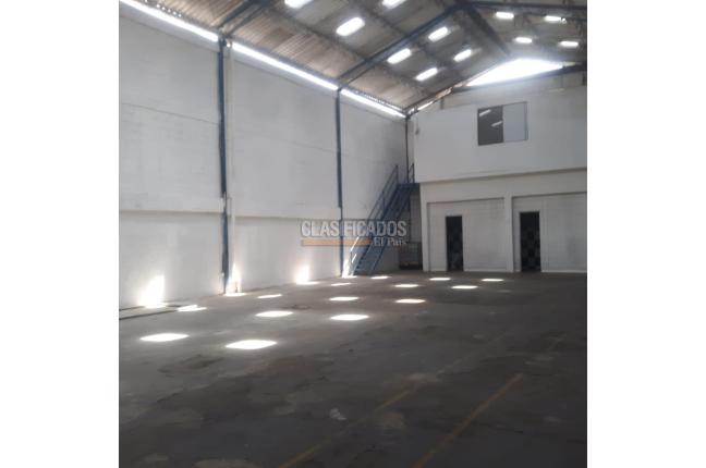 Locales y Bodegas, Alquiler, Arroyohondo - $8.000.000