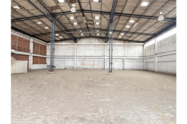 Locales y Bodegas, Alquiler, Acopi - $25.200.000