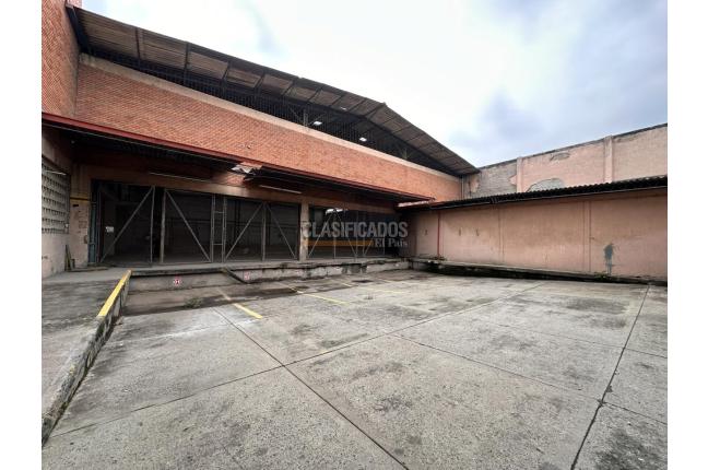 Locales y Bodegas, Alquiler, Acopi - $25.200.000