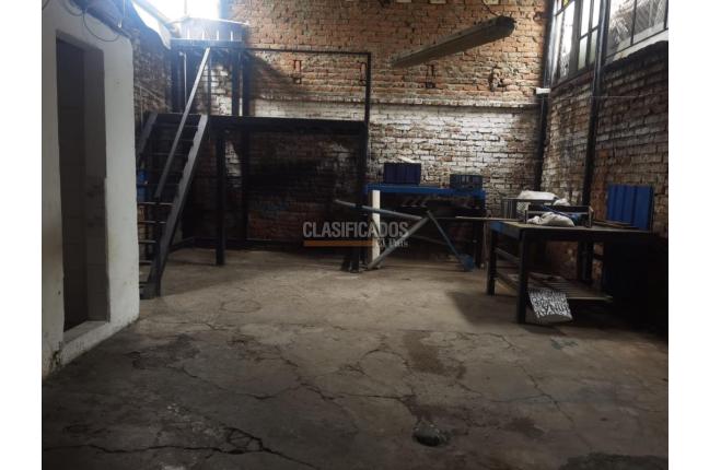 Locales y Bodegas, Venta, Junín - $550.000.000