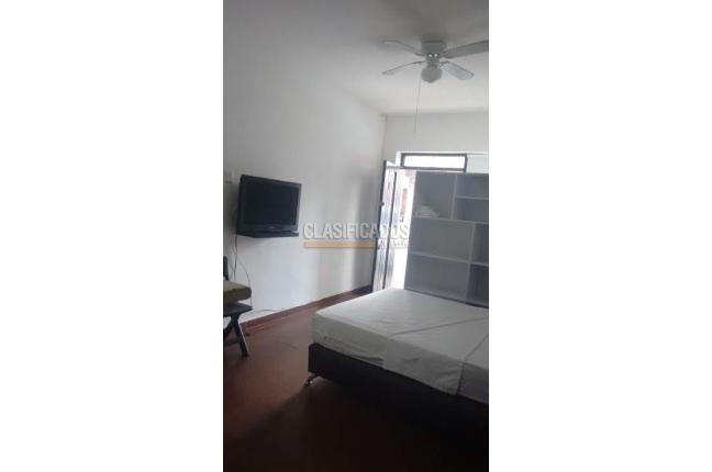 Edificios, Venta, Versalles - $1.100.000.000