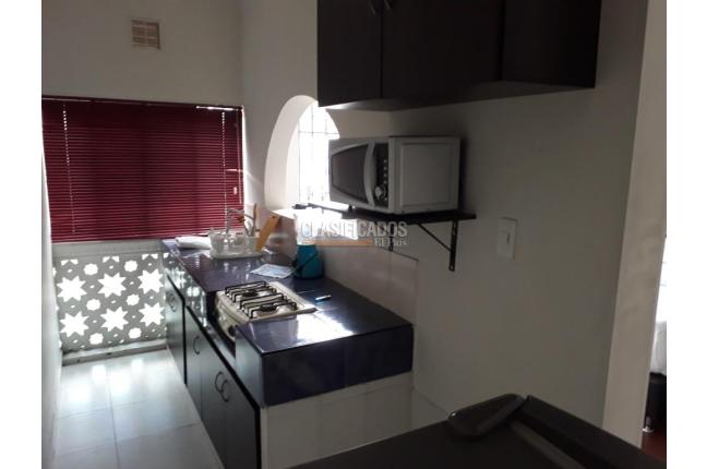 Edificios, Venta, Versalles - $1.100.000.000