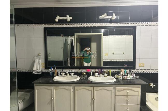 Apartamentos, Venta, Versalles - $750.000.000