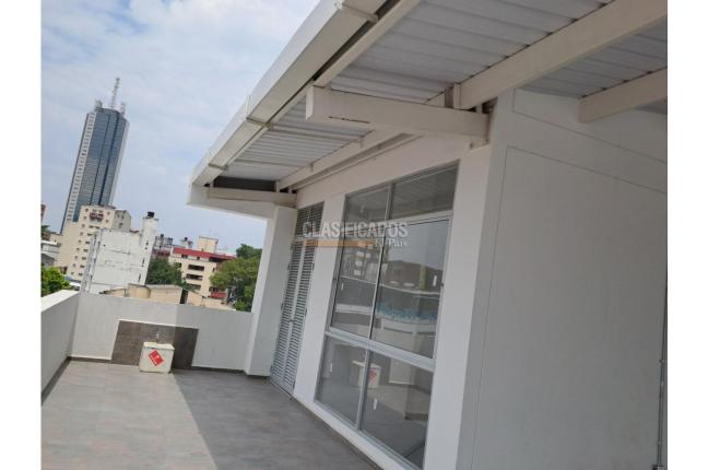 Locales y Bodegas, Alquiler, Granada - $10.000.000