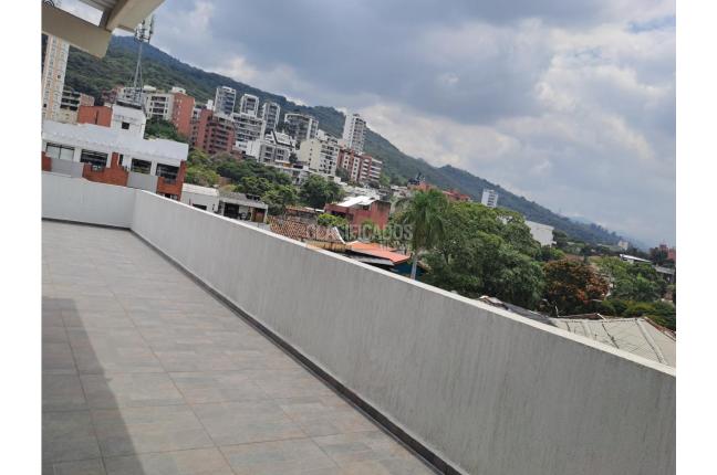 Locales y Bodegas, Alquiler, Granada - $10.000.000