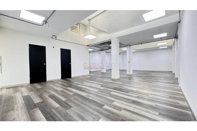 Oficinas y Consultorios, Alquiler en Salomia