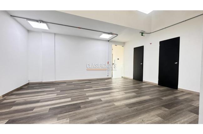 Oficinas y Consultorios, Alquiler, Salomia - $6.300.000