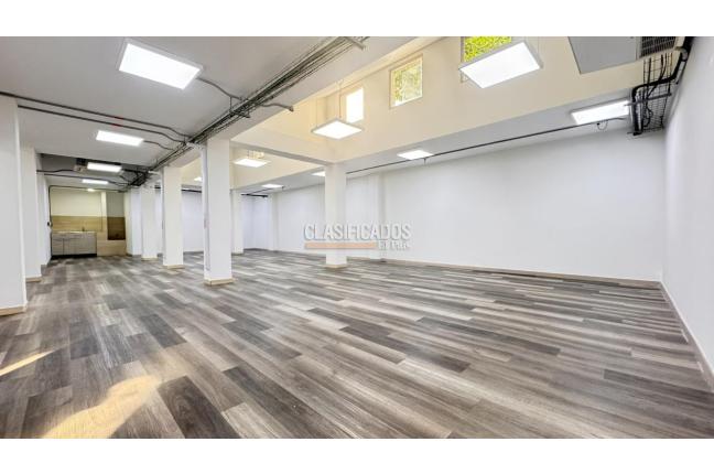 Oficinas y Consultorios, Alquiler en Salomia