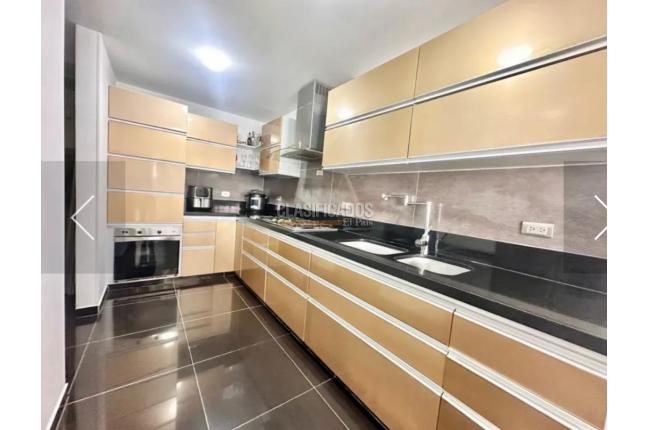 Apartamentos, Venta en La Flora