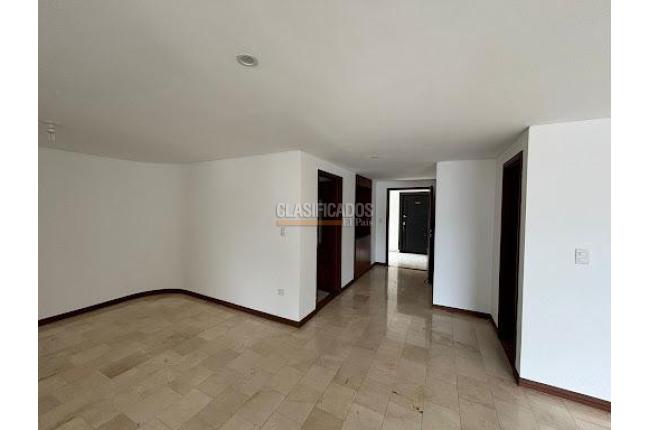 Apartamentos, Venta, San Antonio - $585.000.000