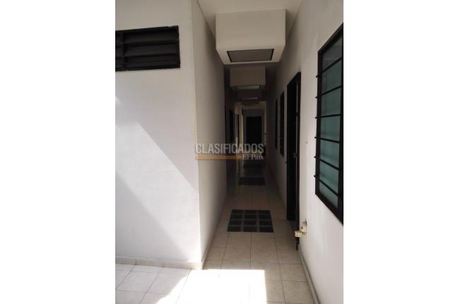 Edificios, Venta, Granada - $1.700.000.000