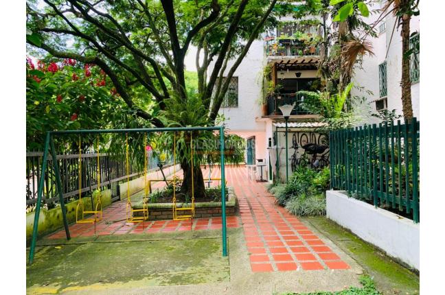 Apartamentos, Venta en Las Quintas de Don Simón