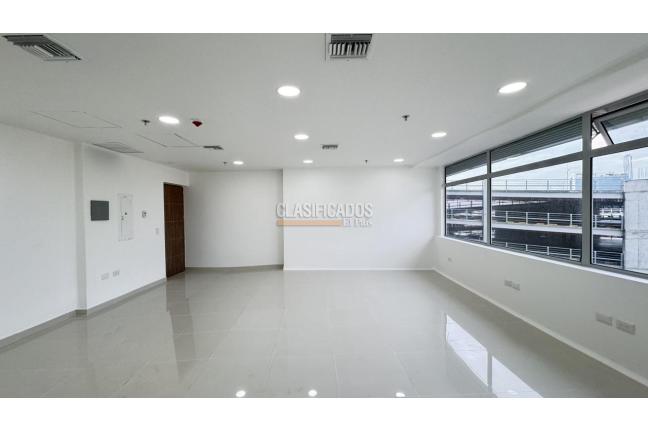 Oficinas y Consultorios, Alquiler, Centro Ccial. Jardín Plaza - $4.600.000