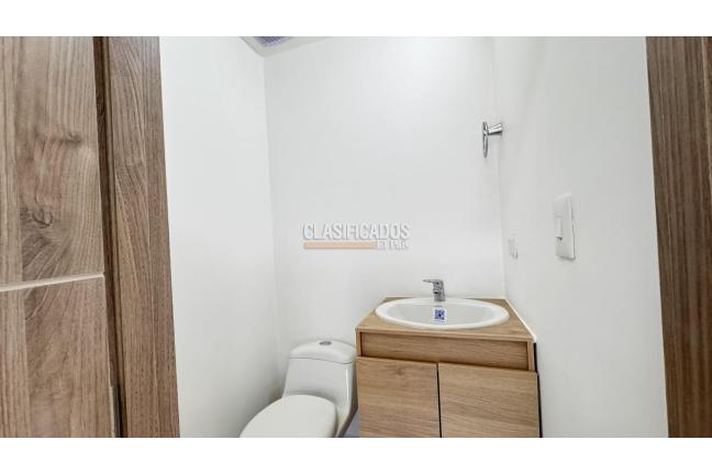 Oficinas y Consultorios, Alquiler, Centro Ccial. Jardín Plaza - $4.600.000