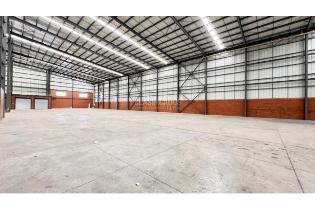 Locales y Bodegas, Alquiler, Yumbo - $28.800.000