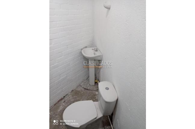 Locales y Bodegas, Alquiler, Arroyohondo - $8.000.000