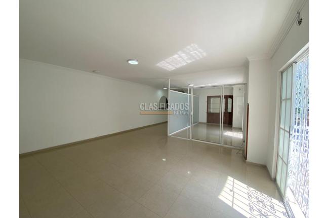 Oficinas y Consultorios, Alquiler, El Ingenio - $3.500.000