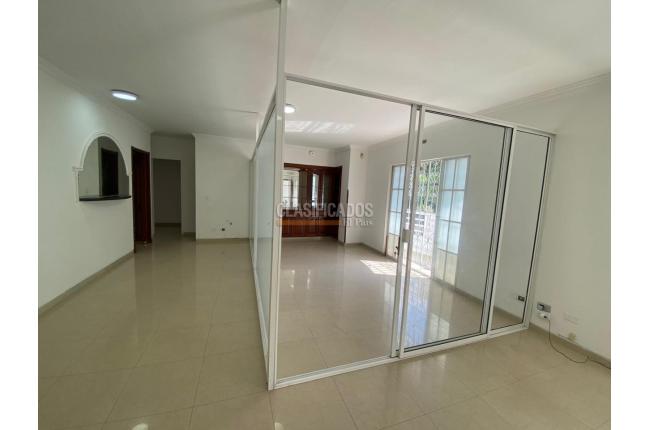 Oficinas y Consultorios, Alquiler, El Ingenio - $3.500.000
