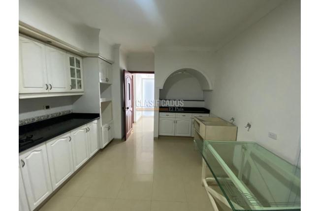 Oficinas y Consultorios, Alquiler, El Ingenio - $3.500.000