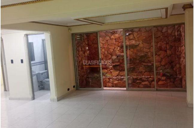 Casas, Alquiler, Prados del Norte - $3.900.000