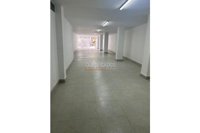 Locales y Bodegas, Alquiler en Centenario