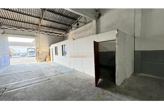 Locales y Bodegas, Alquiler, Industrial - $6.000.000
