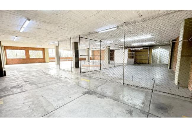 Locales y Bodegas, Alquiler en El Troncal