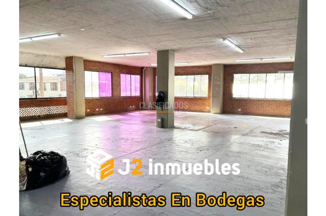 Locales y Bodegas, Alquiler, El Troncal - $5.500.000