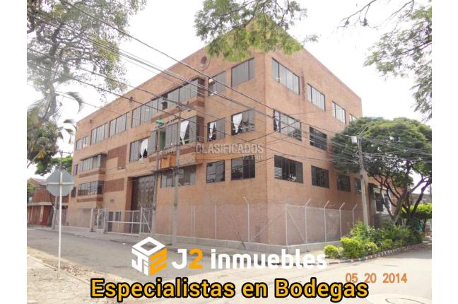 Locales y Bodegas, Alquiler, El Troncal - $5.500.000