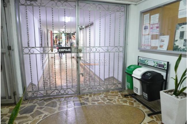 Oficinas y Consultorios, Alquiler en Granada