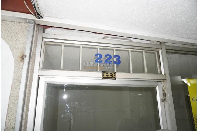 Oficinas y Consultorios, Alquiler, Granada - $950.000