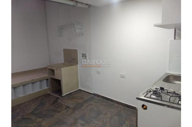 Apartaestudios, Alquiler, Versalles - $1.250.000