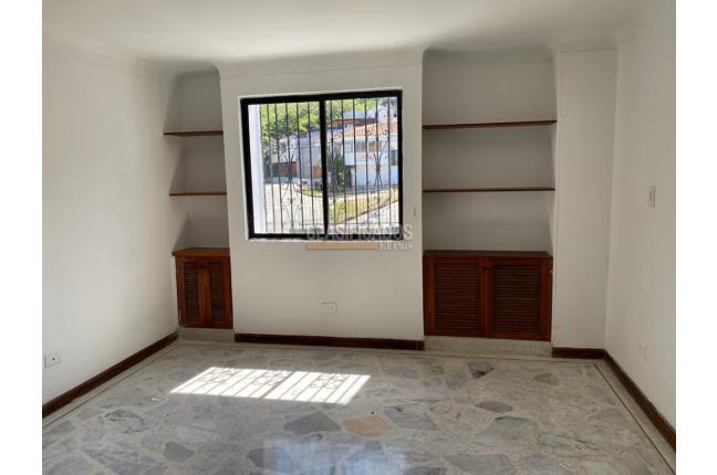 Apartamentos, Venta, Cristales - $430.000.000