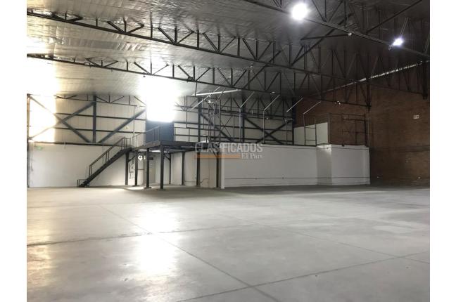 Locales y Bodegas, Alquiler, Yumbo - $21.000.000