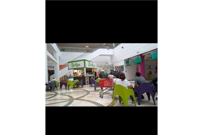 Locales y Bodegas, Venta, Centro Ccial Acuarela - $880.000.000