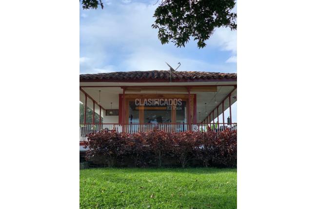 Fincas y Casas Campestres, Venta, Montenegro - $3.200.000.000