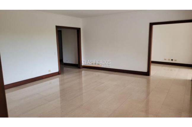 Apartamentos, Venta en Arboleda