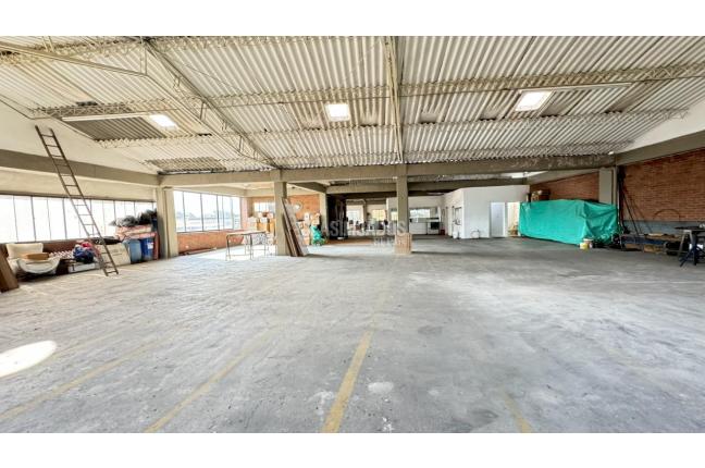 Locales y Bodegas, Alquiler en El Troncal